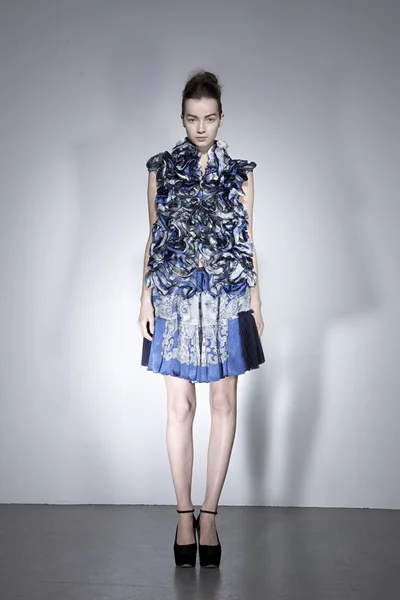 Look 8